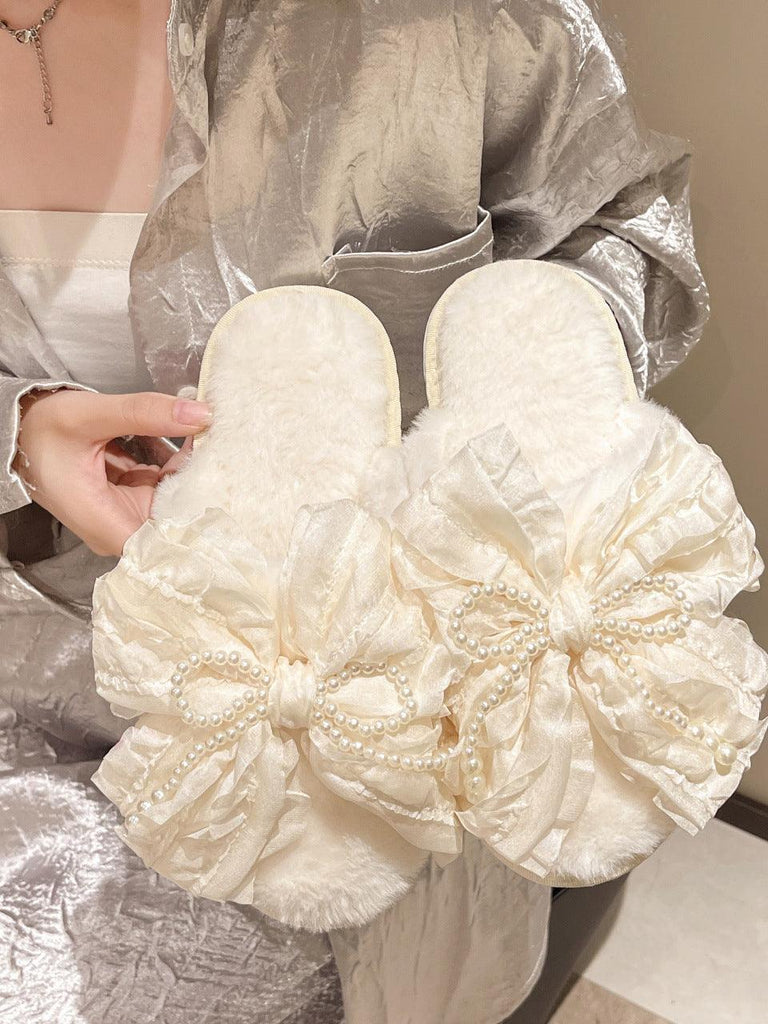 U【Valentine's Day】Elegant Princess Style White Butterfly Knot Fabric Slippers with Pearl Decorations | Musebree - Musebree