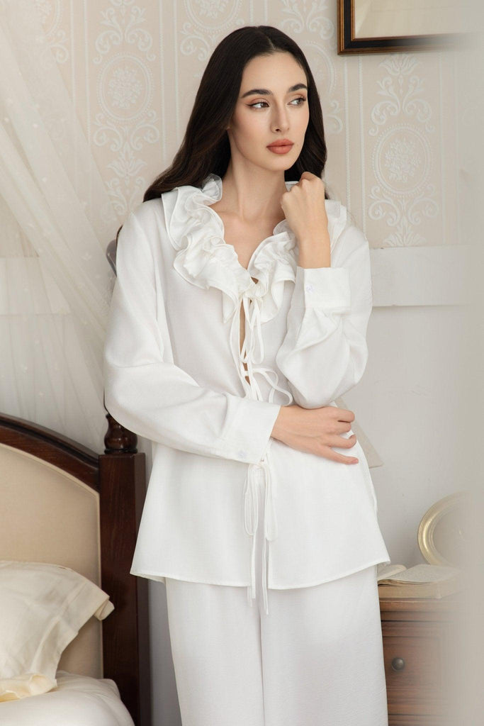 Z Simple Premium White Ruffle Neck Ruffled Loungewear Set Can Be Worn Out | Musebree - Musebree