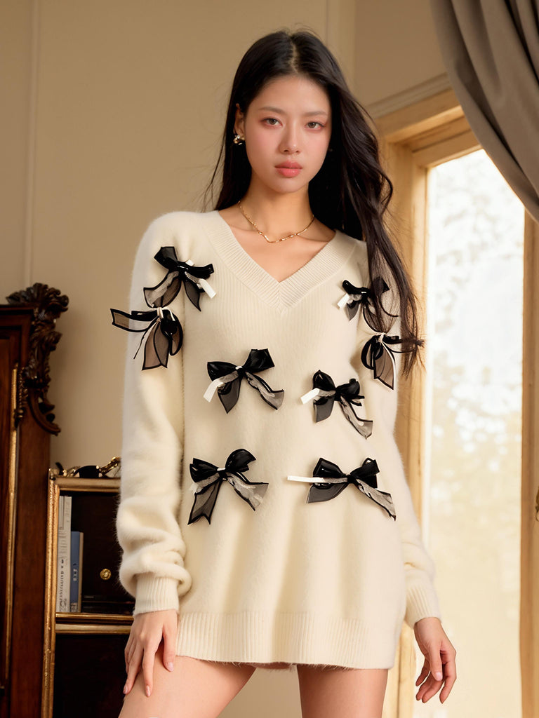 Z Loungewear French Sweet Handmade Bow Off-white Sweater Warm and Comfortable | Musebree - Musebree