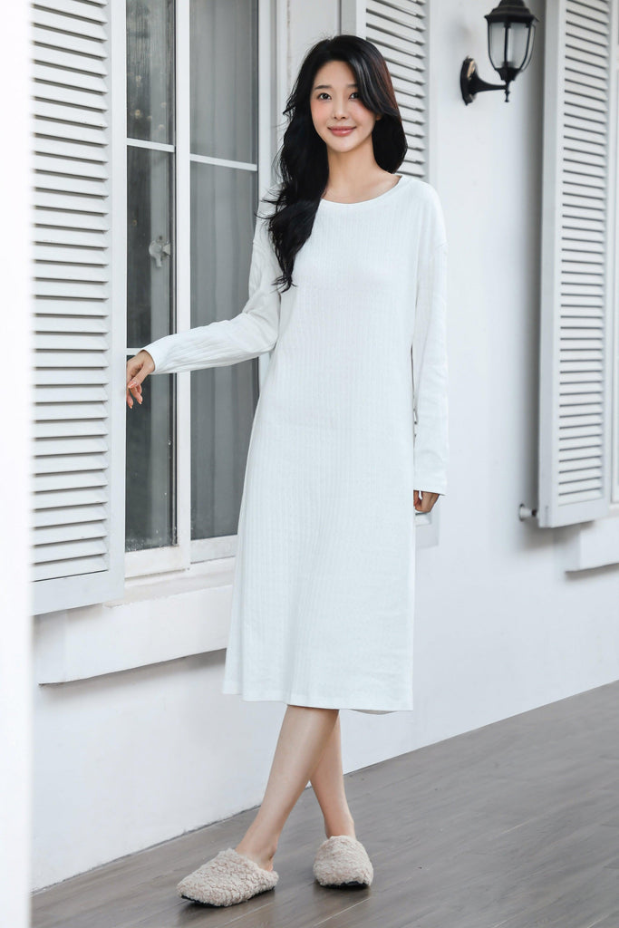 W White Knitted Jacquard Cozy Nightdress with Soft and Breathable Wide-Cut Design | Musebree - Musebree