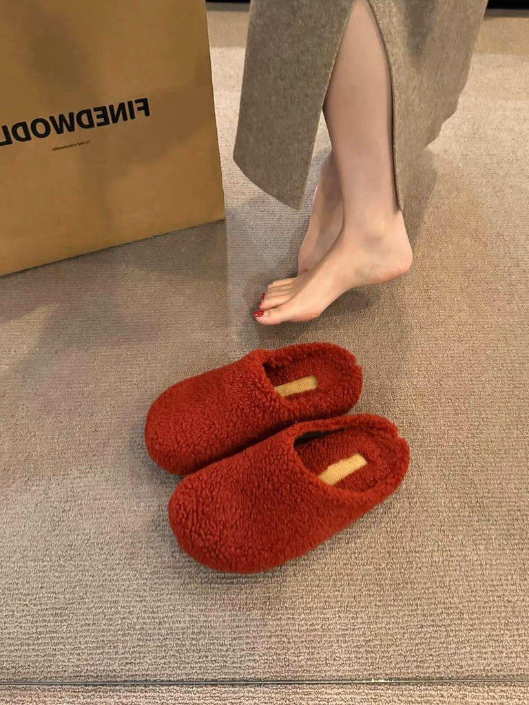 U New Year's Red Velvet Furry Slippers - The Skin Looks White Color | Musebree - Musebree